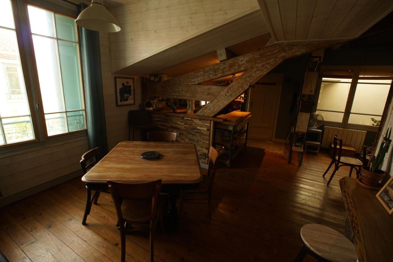 Le Refuge Ceretan, Grand Et Bel Appartement Mansarde En Plein Centre Exteriér fotografie