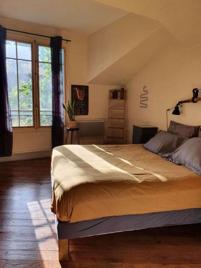 Le Refuge Ceretan, Grand Et Bel Appartement Mansarde En Plein Centre Exteriér fotografie